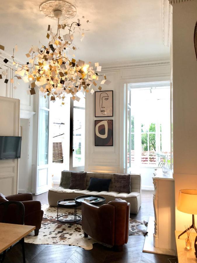Chic Appartement In Bordeaux Golden Triangle מראה חיצוני תמונה